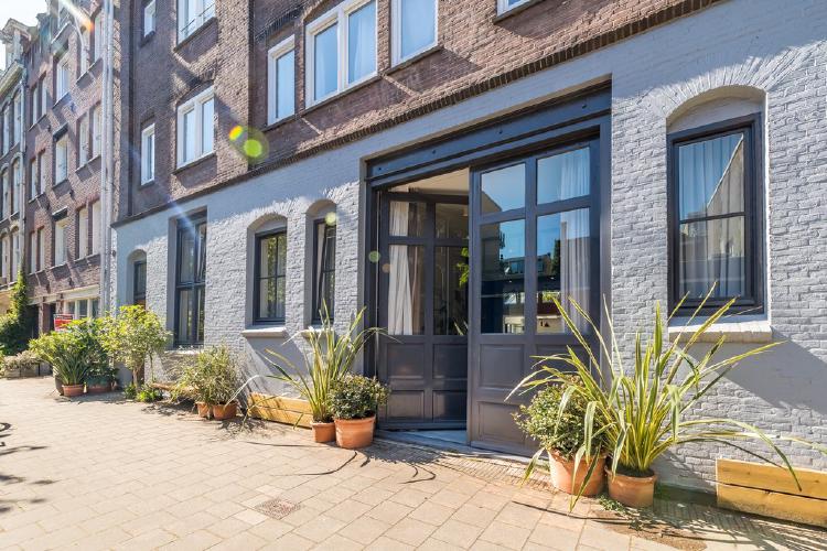 
    Sint Willibrordusstraat 12 E|Amsterdam
