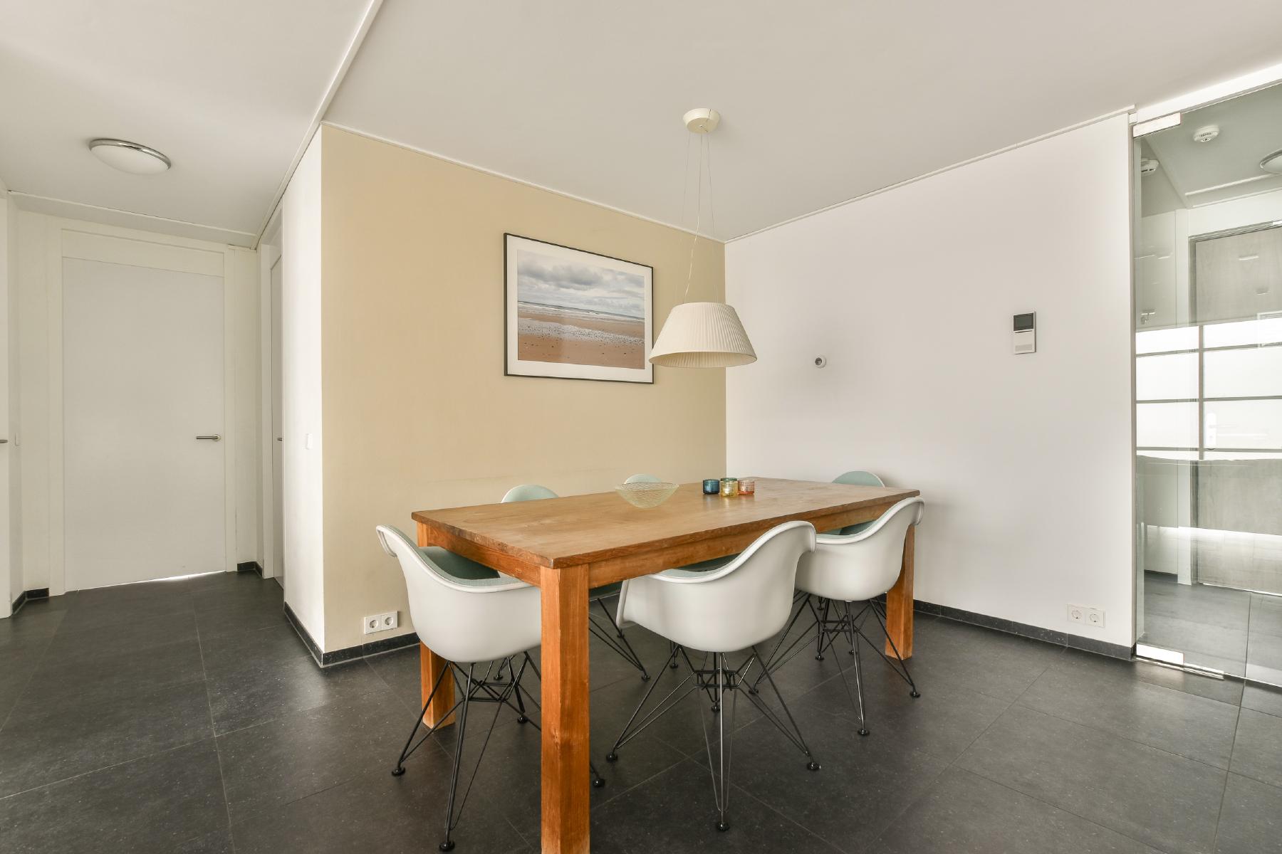 OVERVEEN Zeeweg 124 image 11