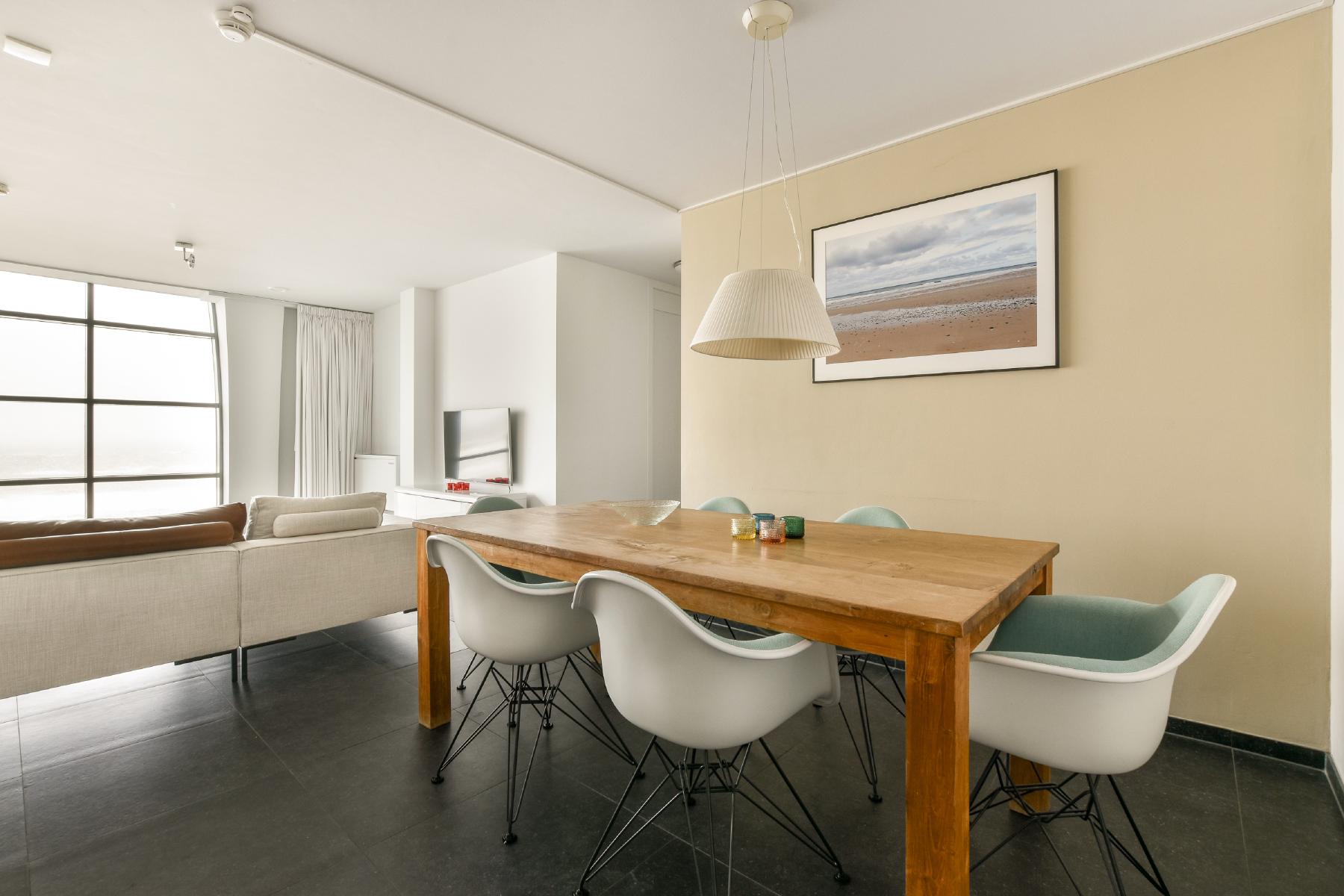 OVERVEEN Zeeweg 124 image 12