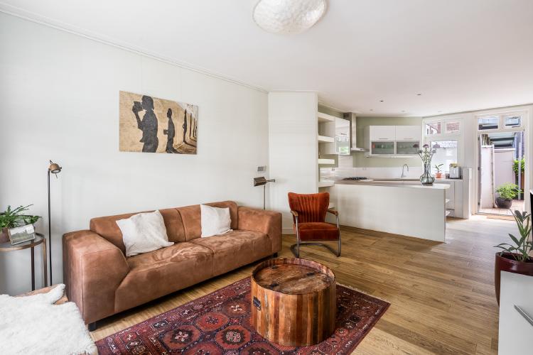 
    Warmondstraat 176 H|Amsterdam
