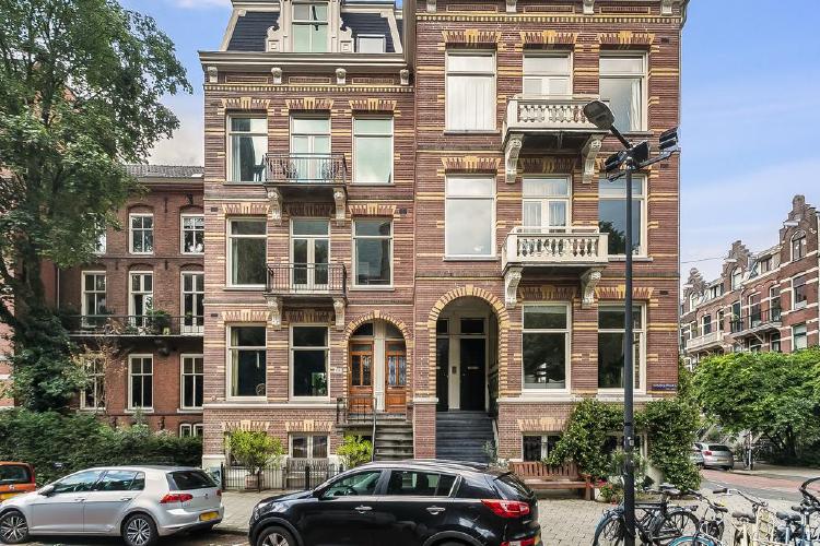 
    Vondelstraat 106 B|Amsterdam
