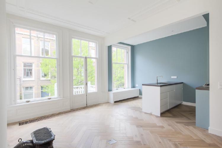 
    Nicolaas Maesstraat 99-2|Amsterdam
