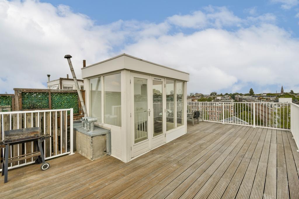 AMSTERDAM Hobbemakade 81-3