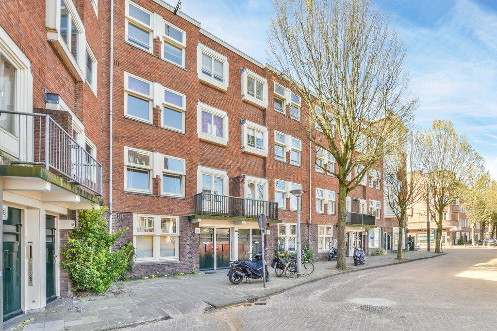 AMSTERDAM Kromme-Mijdrechtstraat 32 H