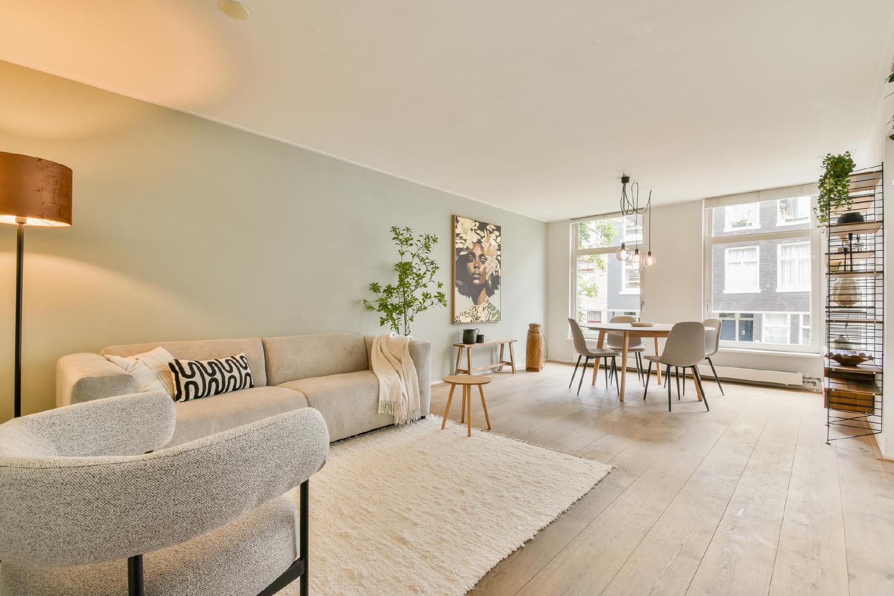 AMSTERDAM Quellijnstraat 19 A