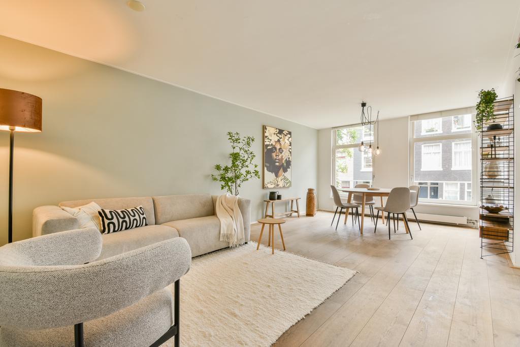 AMSTERDAM Quellijnstraat 19 A