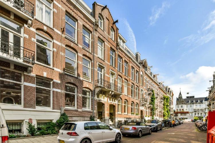 Van Eeghenstraat 18 H|Amsterdam