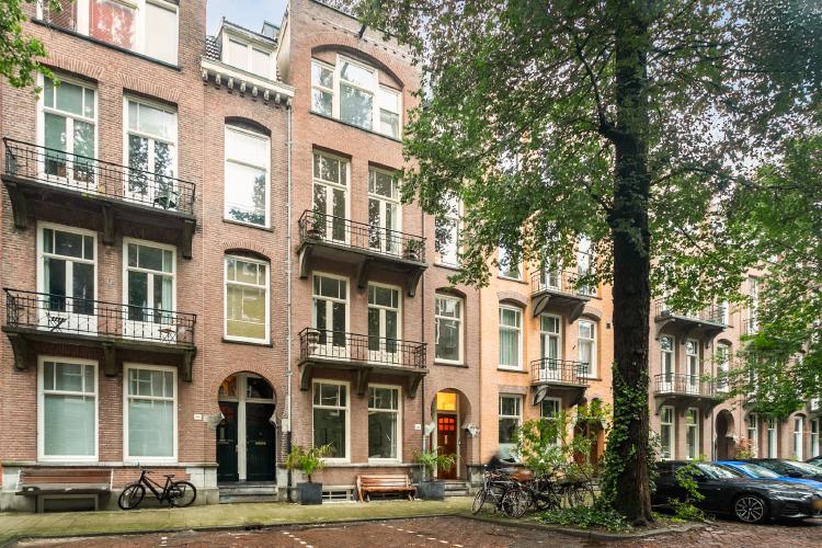 
    Johannes Verhulststraat 186 H|Amsterdam
