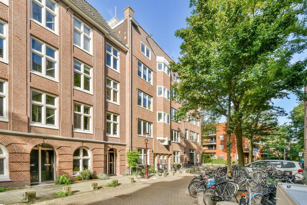 AMSTERDAM Van Bossestraat 6-1