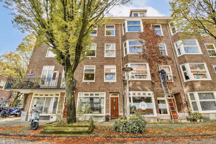 
    Corantijnstraat 13-1|Amsterdam

