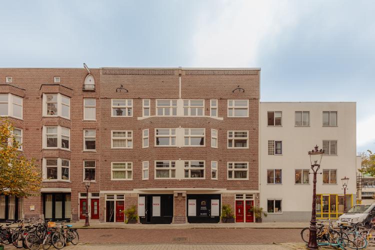 
    Tolstraat 186-3|Amsterdam
