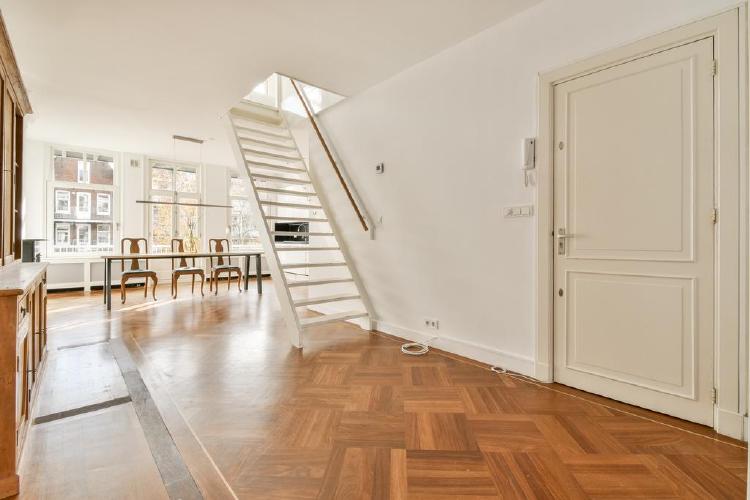 
    Tweede Jan Steenstraat 70-2|Amsterdam
