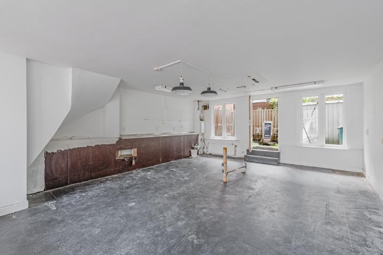 
    <nil><span>|</span>
image 8