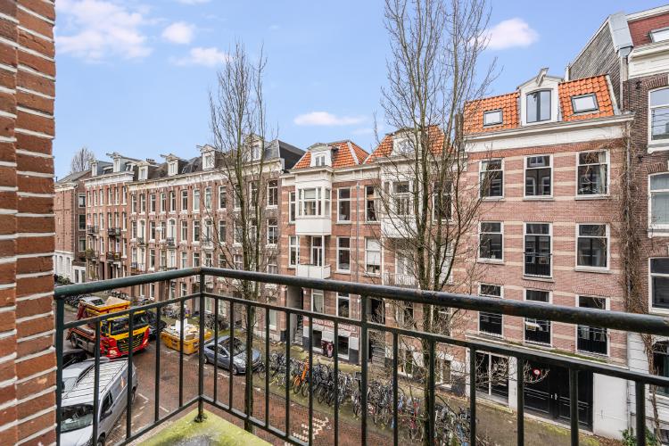 
    Tweede Jan Steenstraat 106-2|Amsterdam
