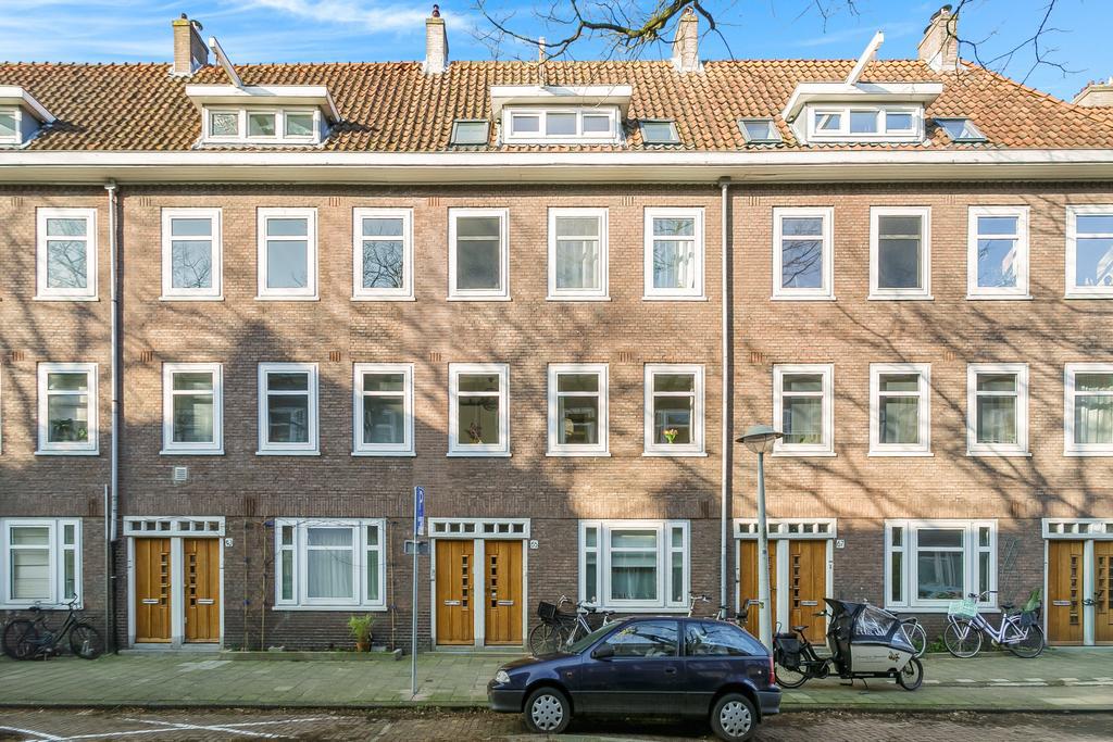 AMSTERDAM Bonairestraat 65-1