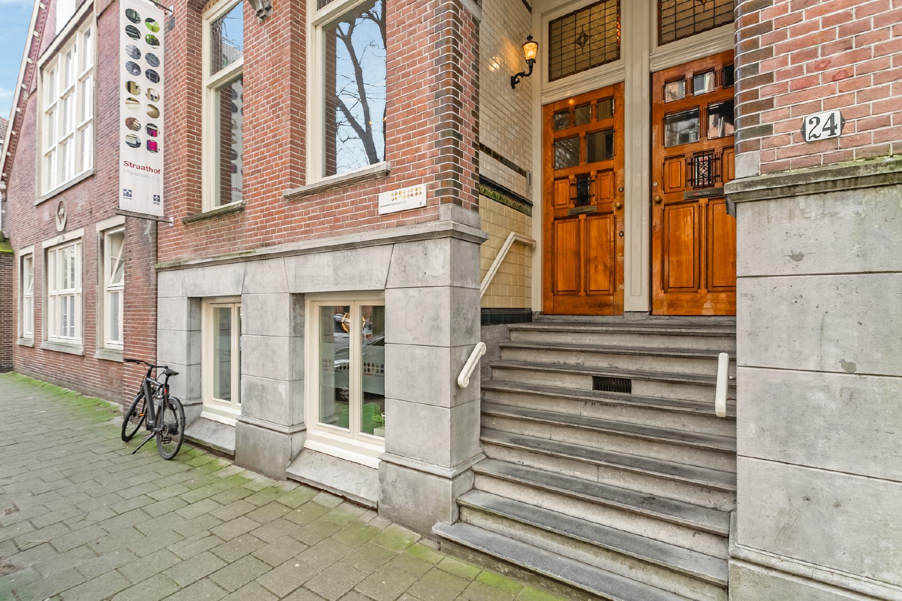 AMSTERDAM Jacob Obrechtstraat 24-2image 22