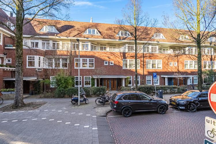 
    Gerrit van der Veenstraat 58-2|Amsterdam
