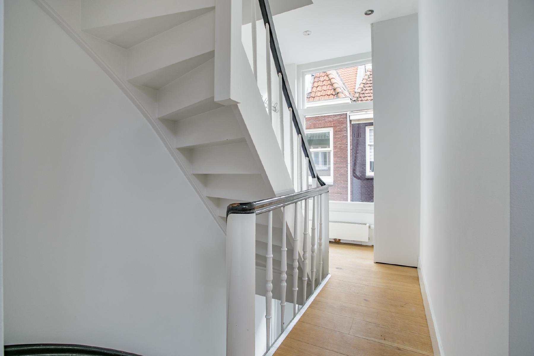 AMSTERDAM Eerste Goudsbloemdwarsstraat 6-1image 18