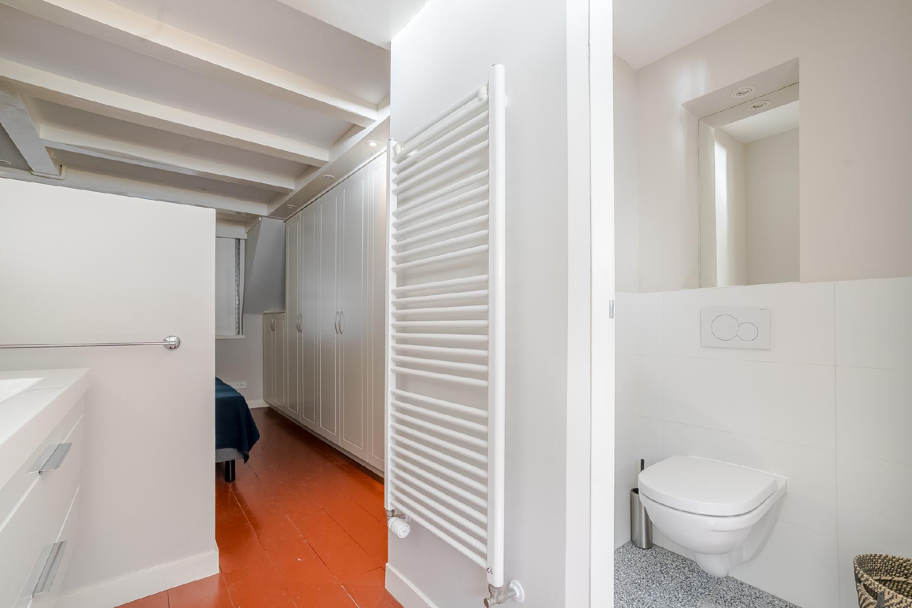 AMSTERDAM Utrechtsedwarsstraat 126 Himage 10