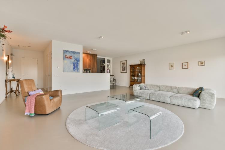 
    <nil><span>|</span>
image 9