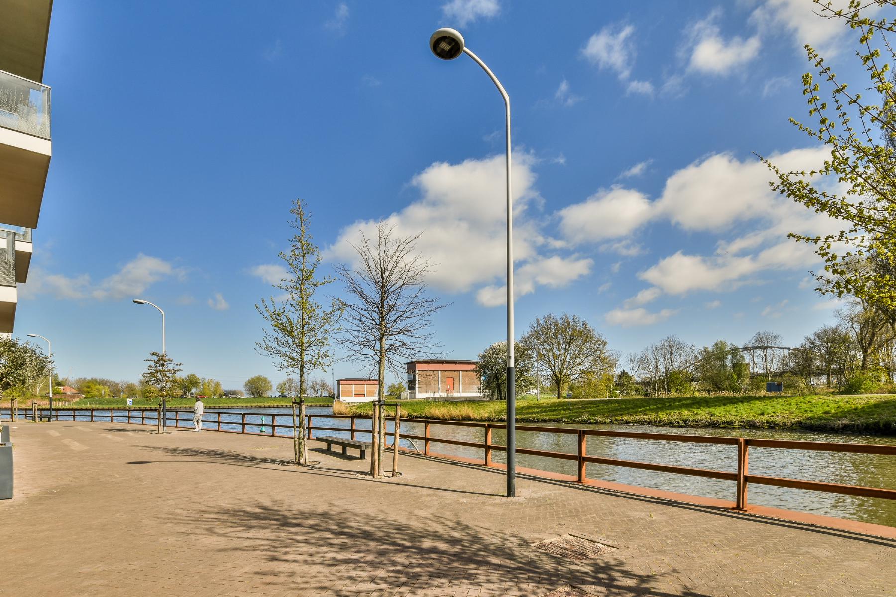 AMSTERDAM Nieuwevaartweg 47 image 19