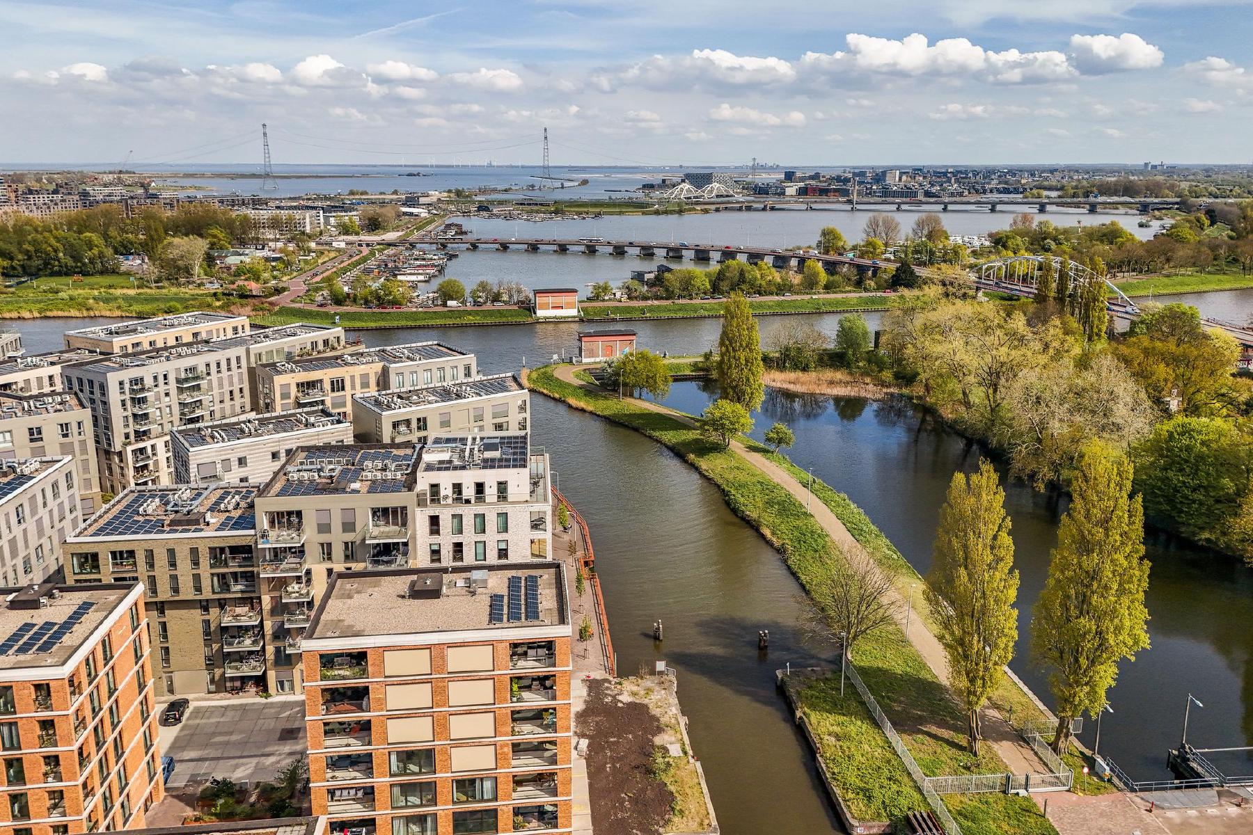 AMSTERDAM Nieuwevaartweg 47 image 24