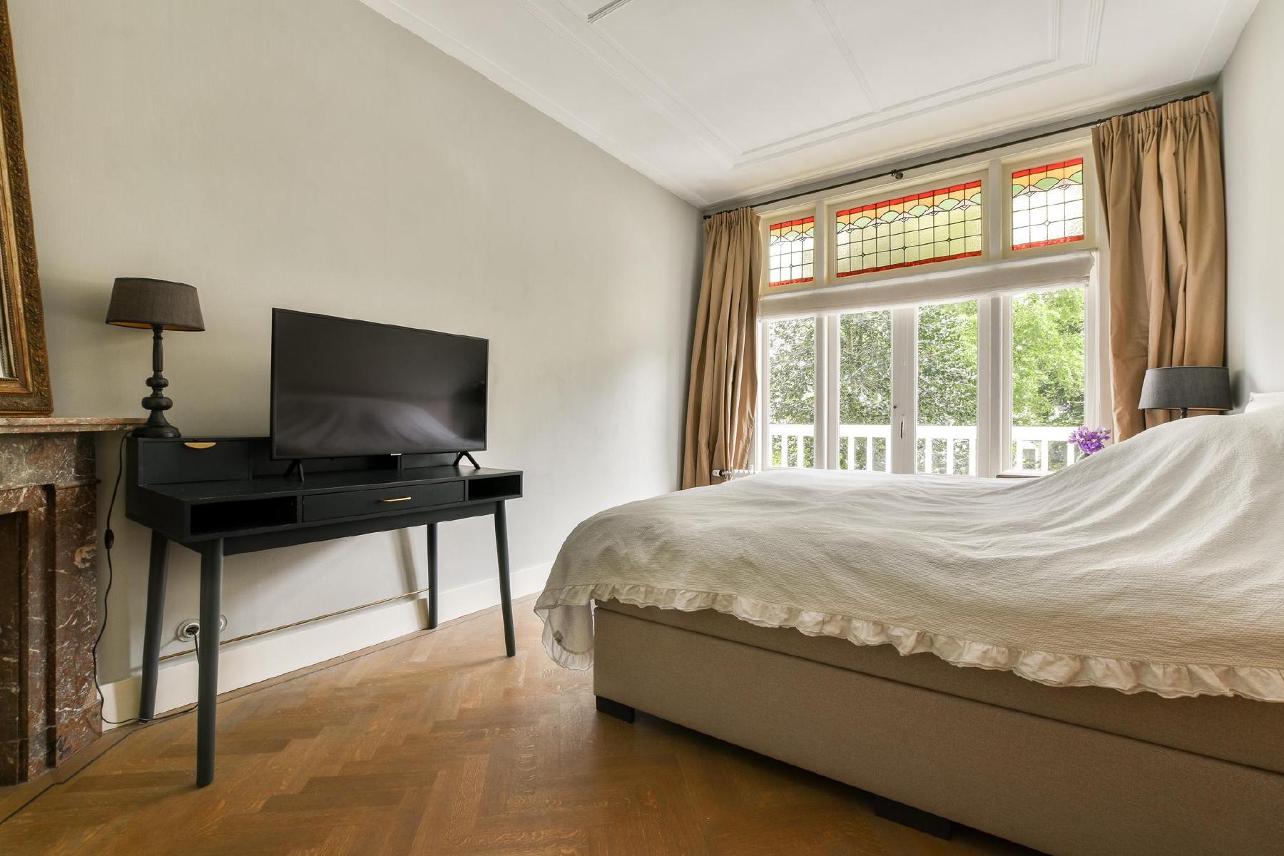 AMSTERDAM Ruysdaelstraat 64 Himage 19