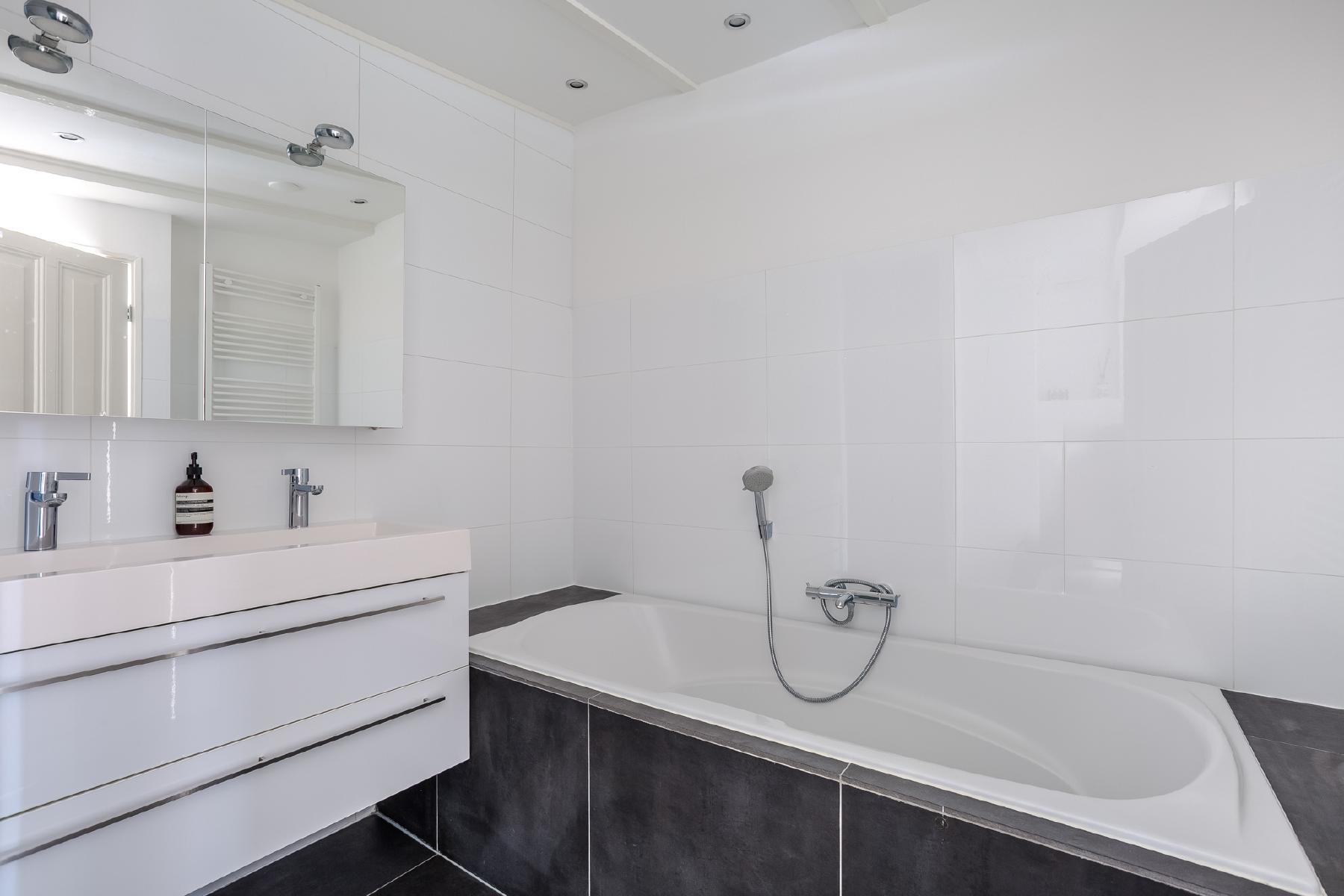 AMSTERDAM Eerste Constantijn Huygensstraat 82-3image 21