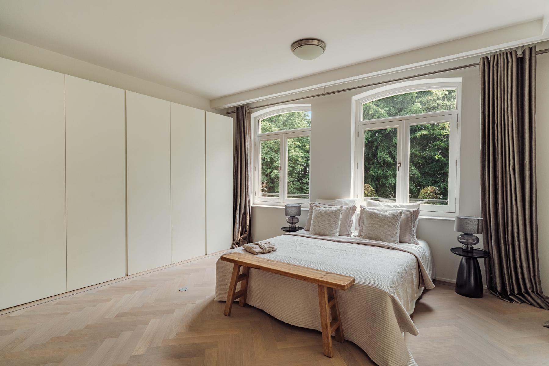 AMSTERDAM Vossiusstraat 76 image 22