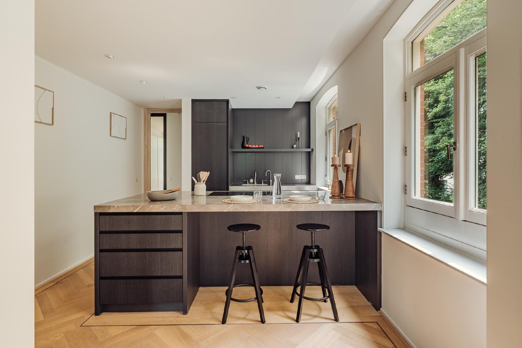 AMSTERDAM Vossiusstraat 76 image 18