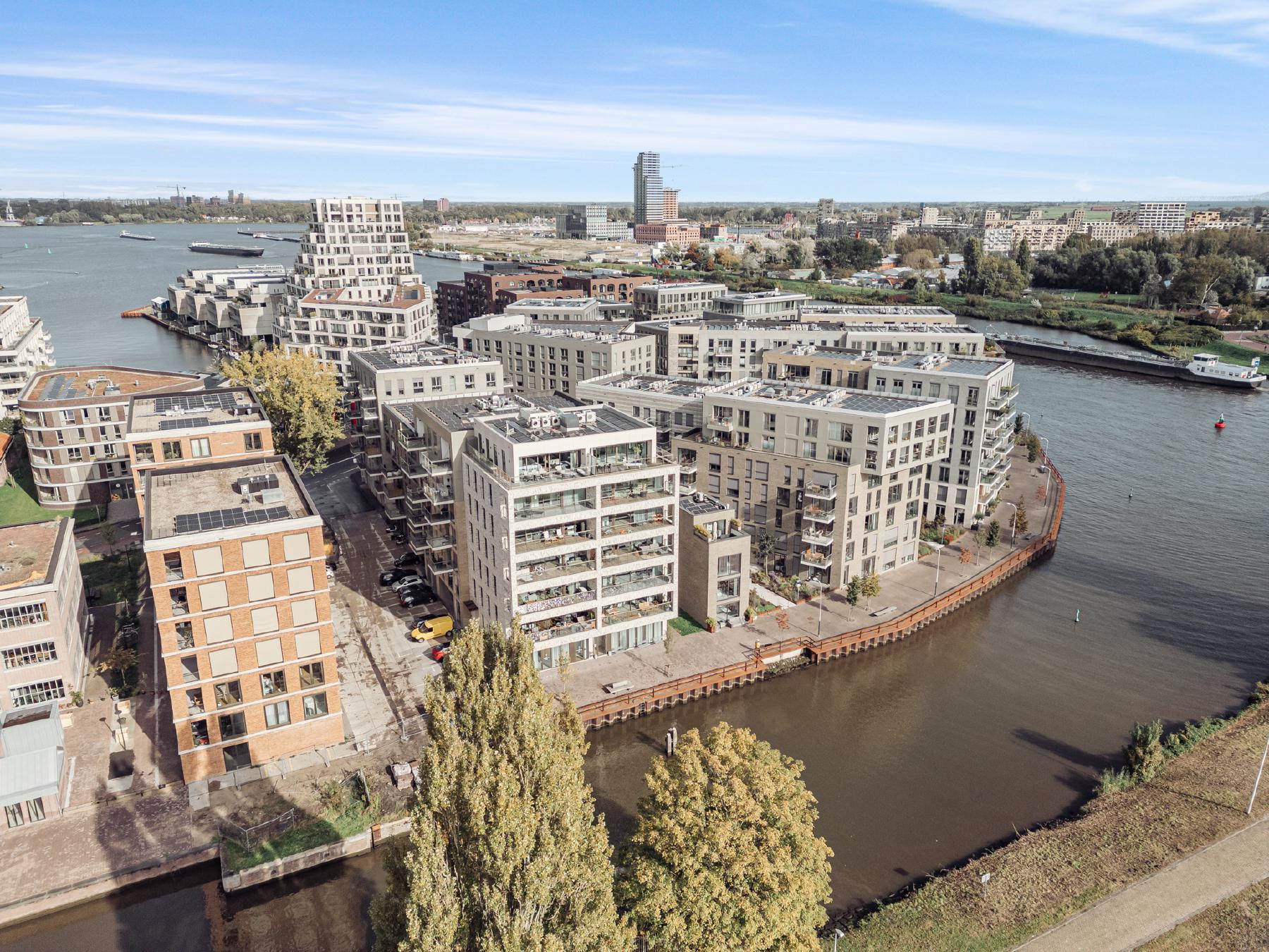 AMSTERDAM Nieuwevaartweg 61 image 40