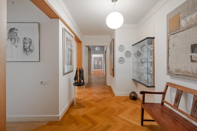 
    <nil><span>|</span>
image 3