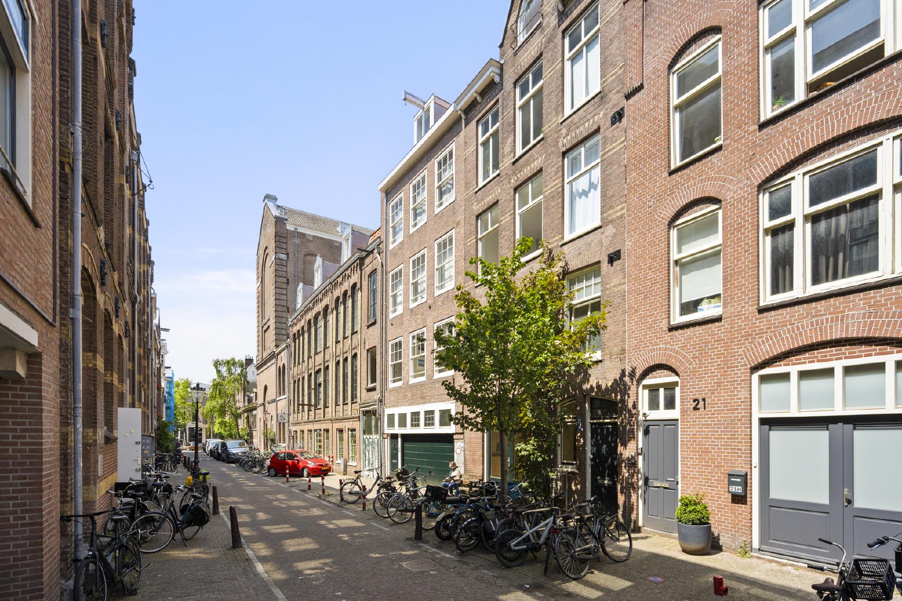 AMSTERDAM Utrechtsedwarsstraat 17 Aimage 24