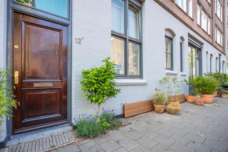 
    Sint Willibrordusstraat 12 E|Amsterdam
