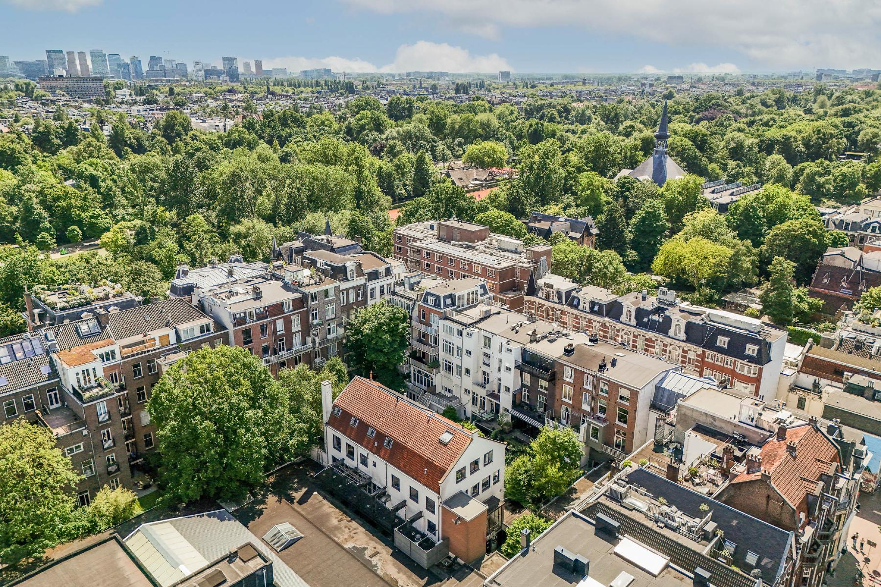 AMSTERDAM Overtoom 209 C