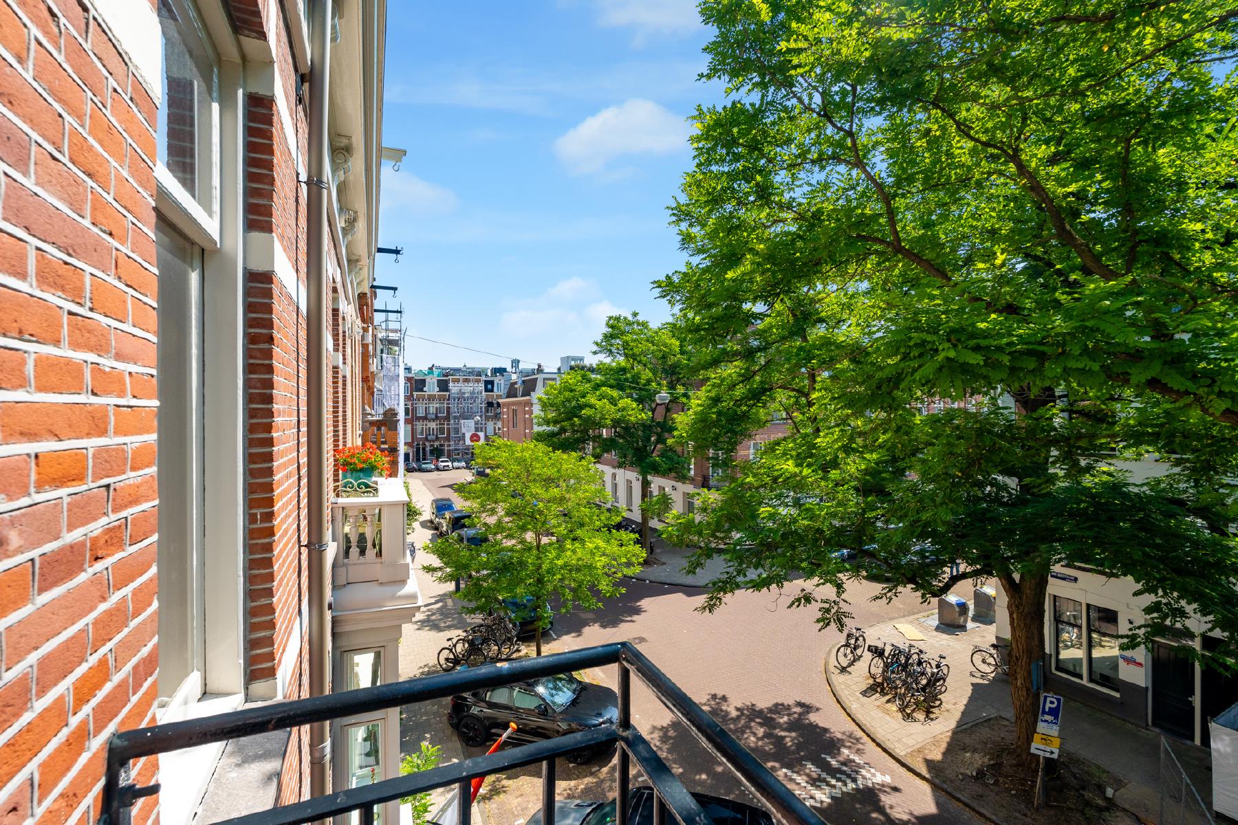 AMSTERDAM Van Breestraat 24-2image 4
