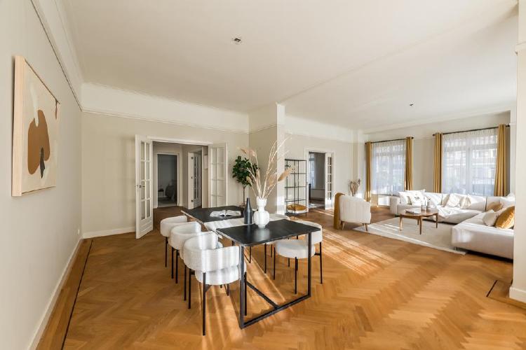 
    Minervaplein 2 H|Amsterdam
