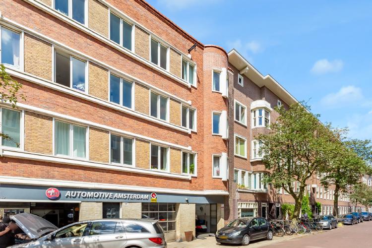 
    Jan van Riebeekstraat 30-3|Amsterdam
