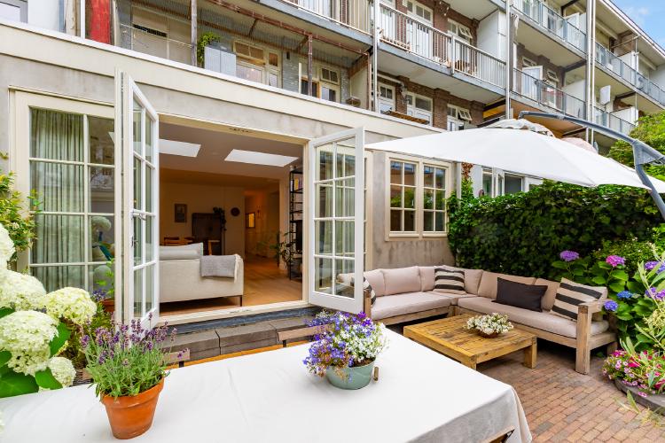 
    Theophile de Bockstraat 89 H|Amsterdam
