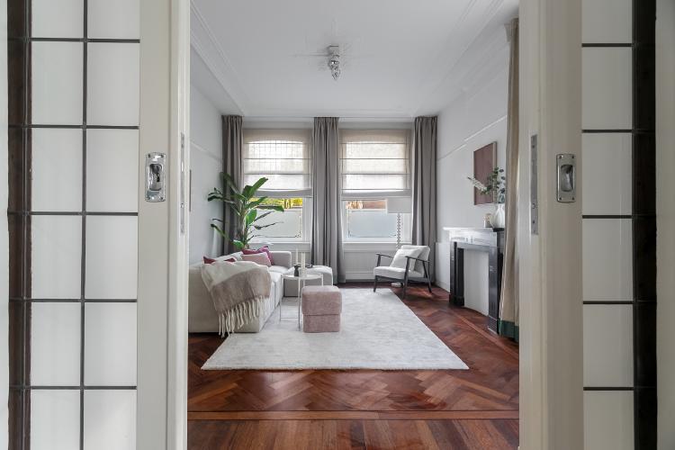 
    Johannes Verhulststraat 224 H|Amsterdam
