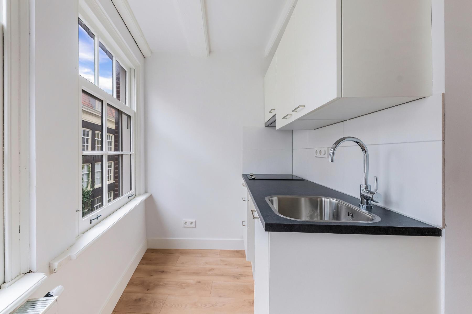 AMSTERDAM Korte Keizersstraat 13 Aimage 18