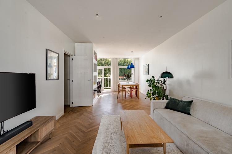 
    Van Oldenbarneveldtstraat 17-2|Amsterdam
