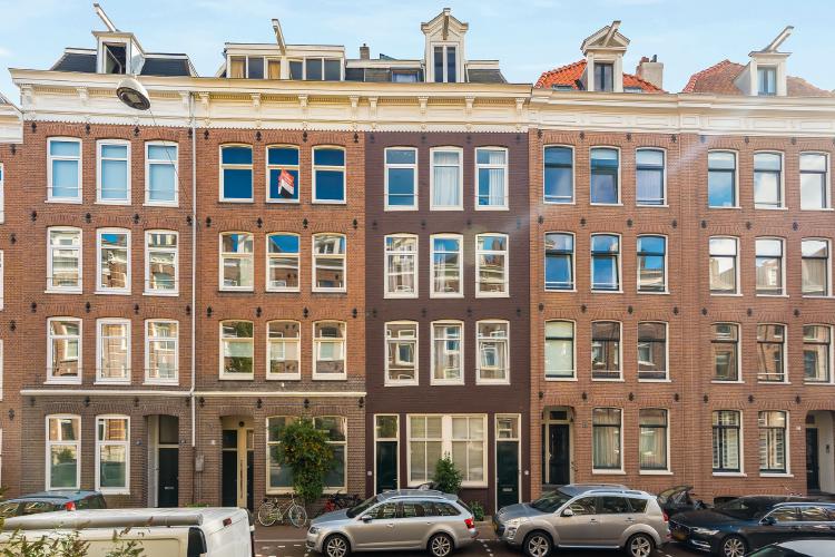
    Van Oldenbarneveldtstraat 17-2|Amsterdam
