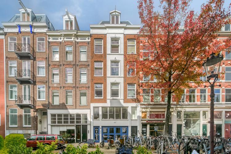 
    Jacob van Lennepstraat 10 |Amsterdam
