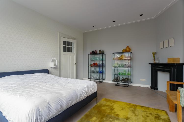 
    <nil><span>|</span>
image 18