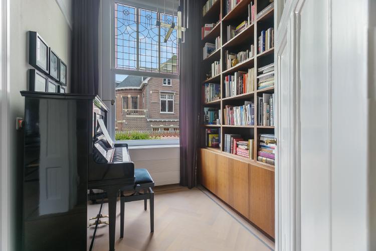 
    <nil><span>|</span>
image 14