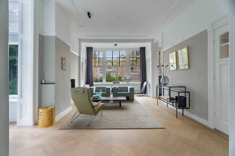 
    <nil><span>|</span>
image 12