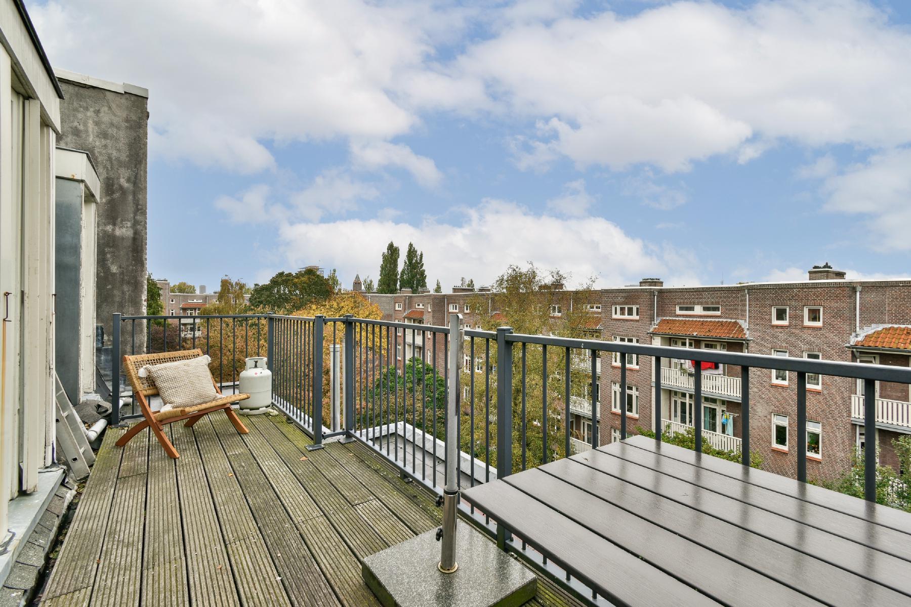 AMSTERDAM Roelof Hartstraat 38-3image 27