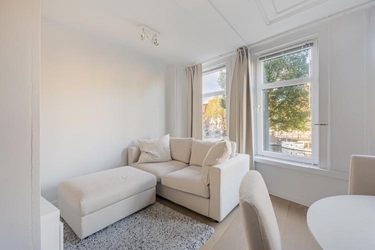 
    <nil><span>|</span>
image 5