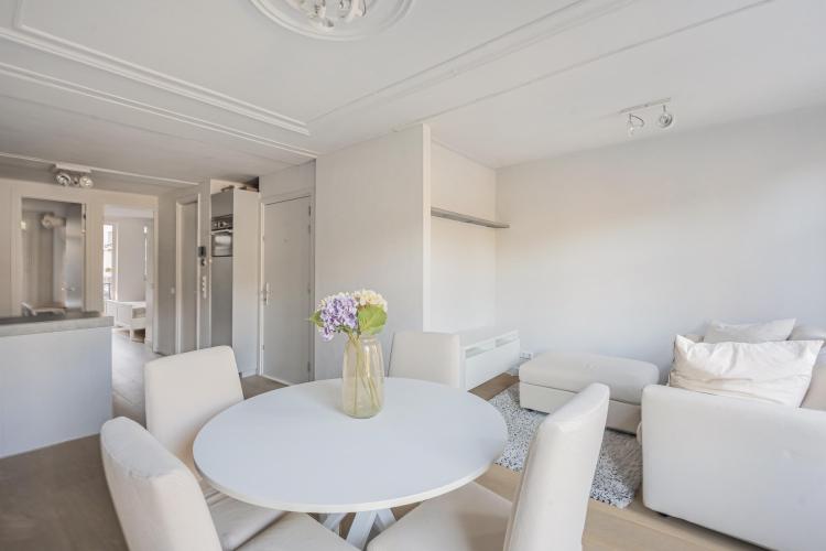 
    <nil><span>|</span>
image 4